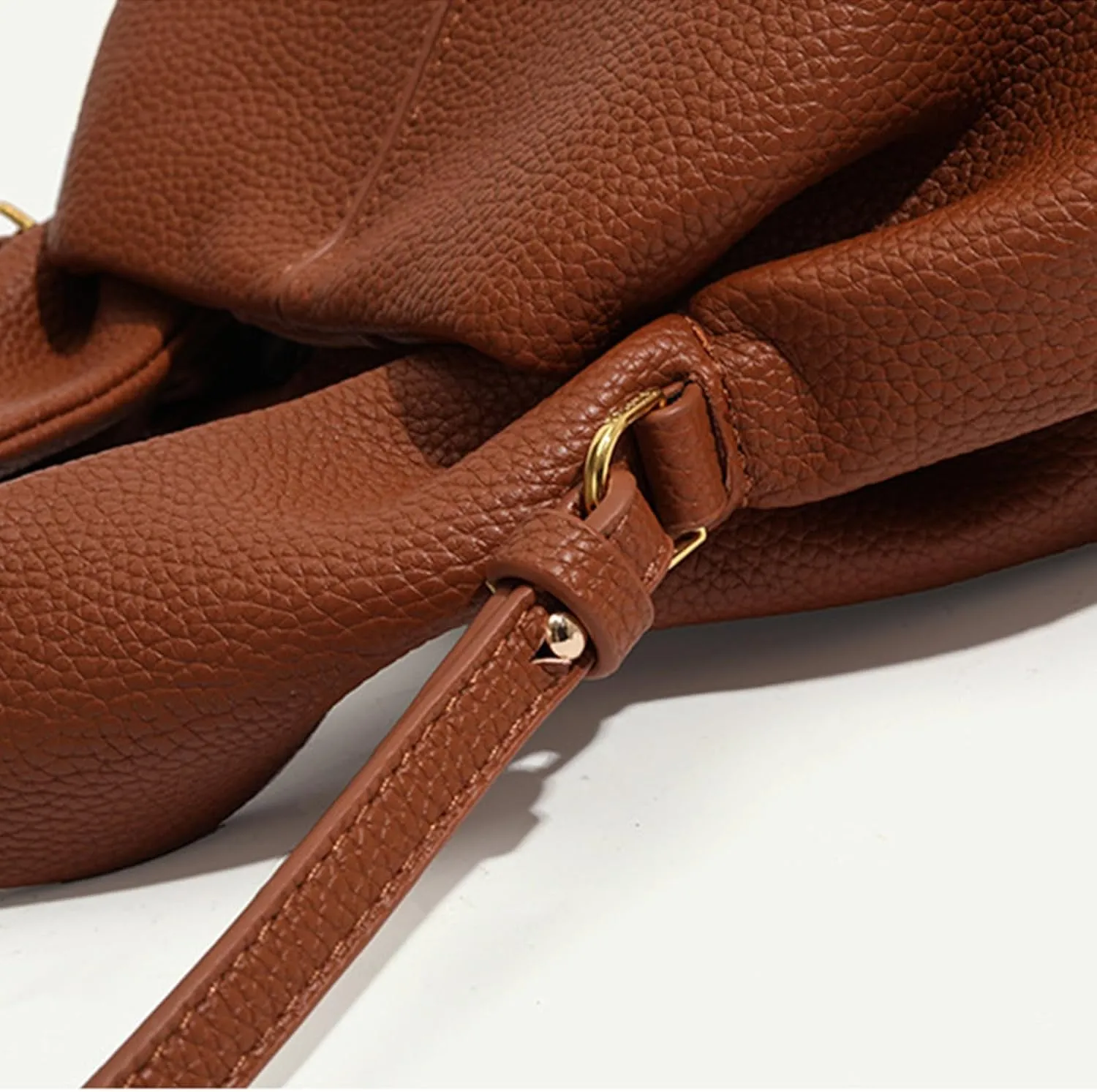 APLUSH Retro Crossbody Bag Cloud Pouch Bag with Removable Strap,Dumpling Clutch Purse Handbag Leather Tote Shoulder Bag,Camel