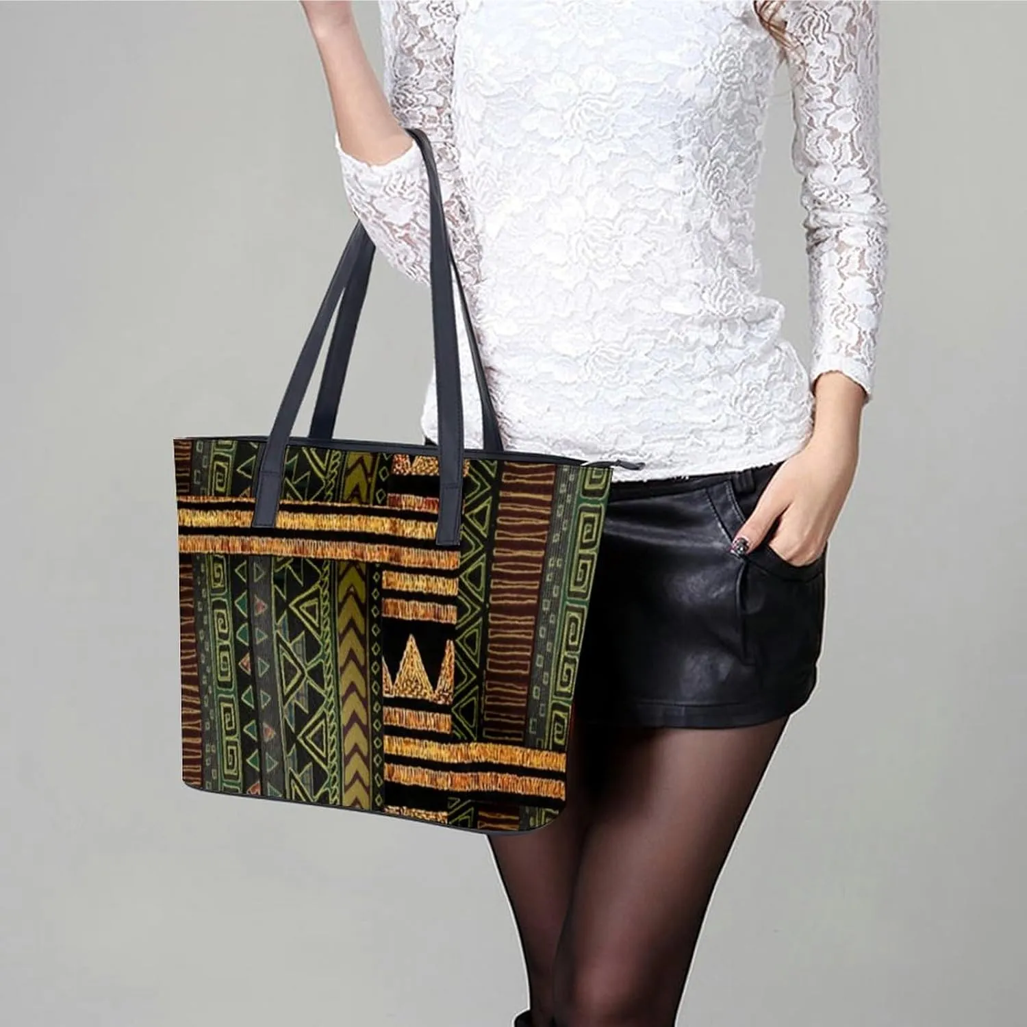 Black Retro A Leather Handbag with Large Capacity And Portability