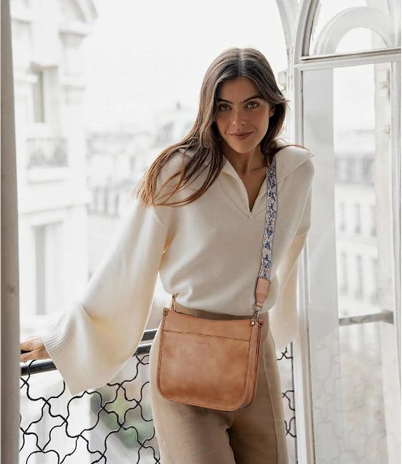 BOSTANTEN Crossbody Bags for Women Trendy Vegan Leather Hobo Handbags Fashion Shoulder Purse with Adjustable Guitar Strap