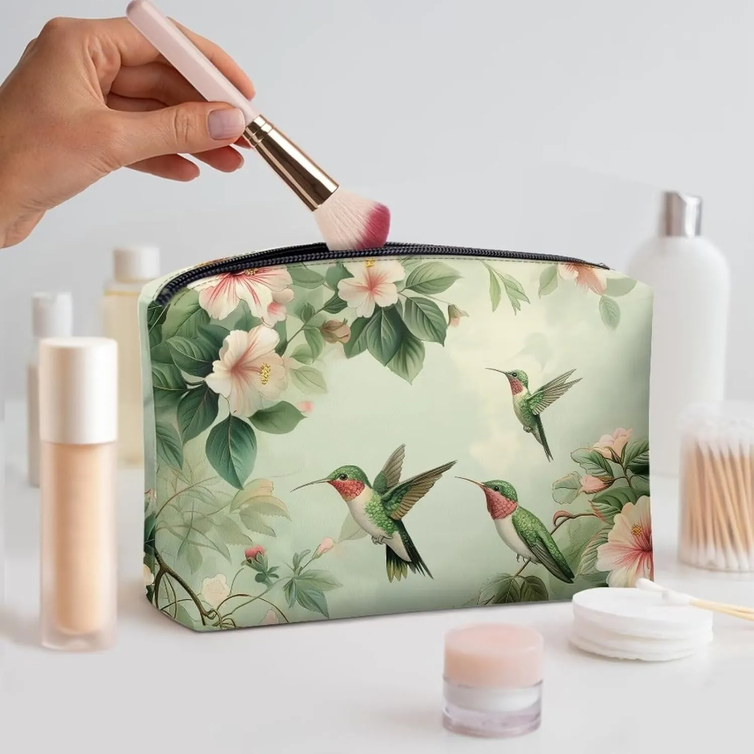 COEQINE Green Travel Makeup Bag Cosmetic Case Leather Soft Travel Toiletry Pouch With Zipper Green Aesthetic Hummiingbirds attern Coin Purse