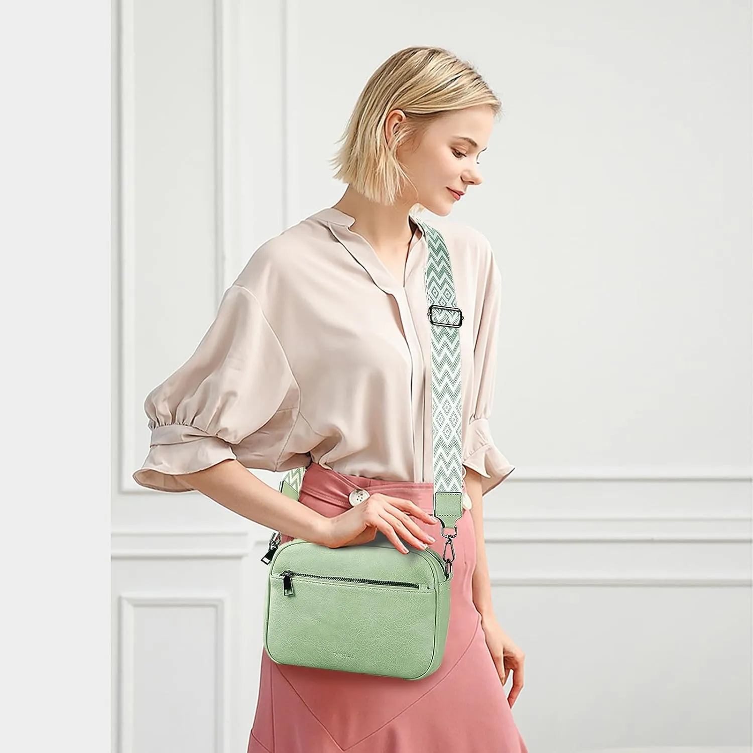 Crossbody Bags for Women Shoulder Bag Multifunctional Handbags with Compartments Small Purse with Wide Strap