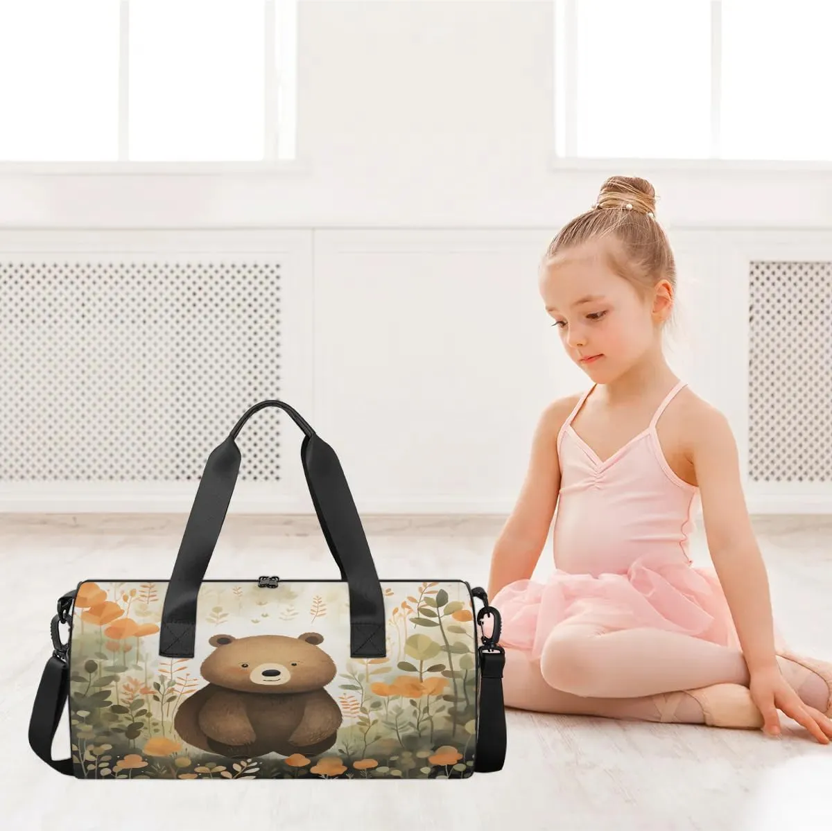 Cute Bear Gym Bag for Women Men Lightweight Weekender Travel Bag Stylish Duffle Bag for Gym Travel Overnight Carry On