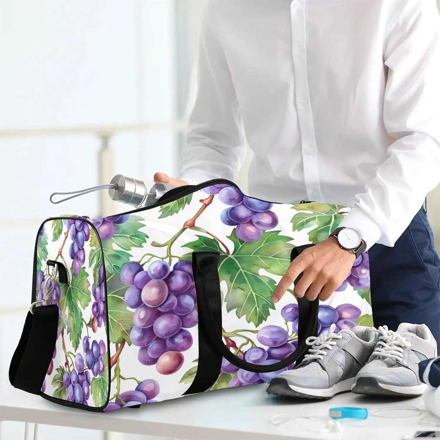 Grape Travel Bag for Men Women, Gym Duffle Bags for Travel, Carry On Luggage Bag, Weekender Overnight Workout Bags