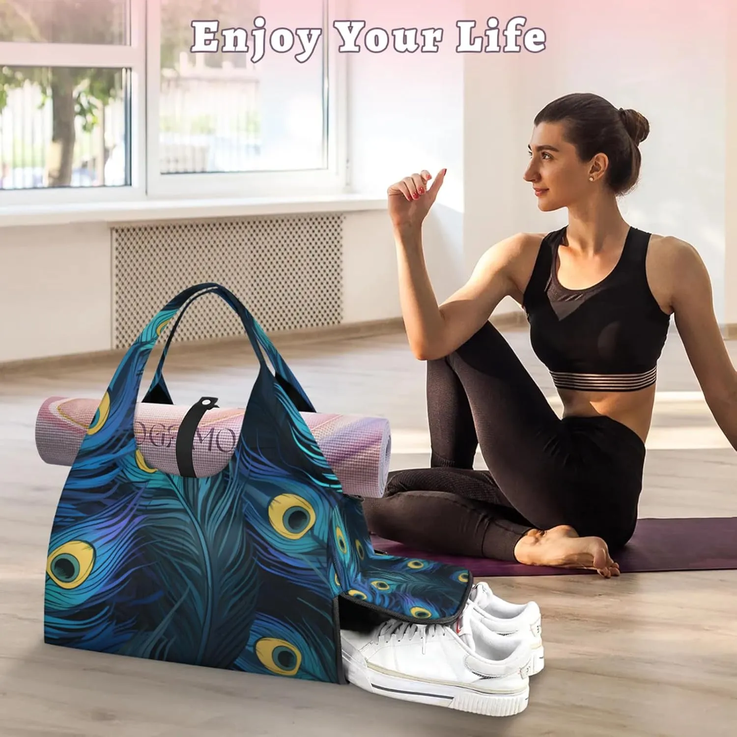 Gym Bag for Women Beautiful Peacock Feathers Duffel Bag with Shoe Compartment and Yoga Mat Holder Portable Weekender Bags Travel Tote Bags