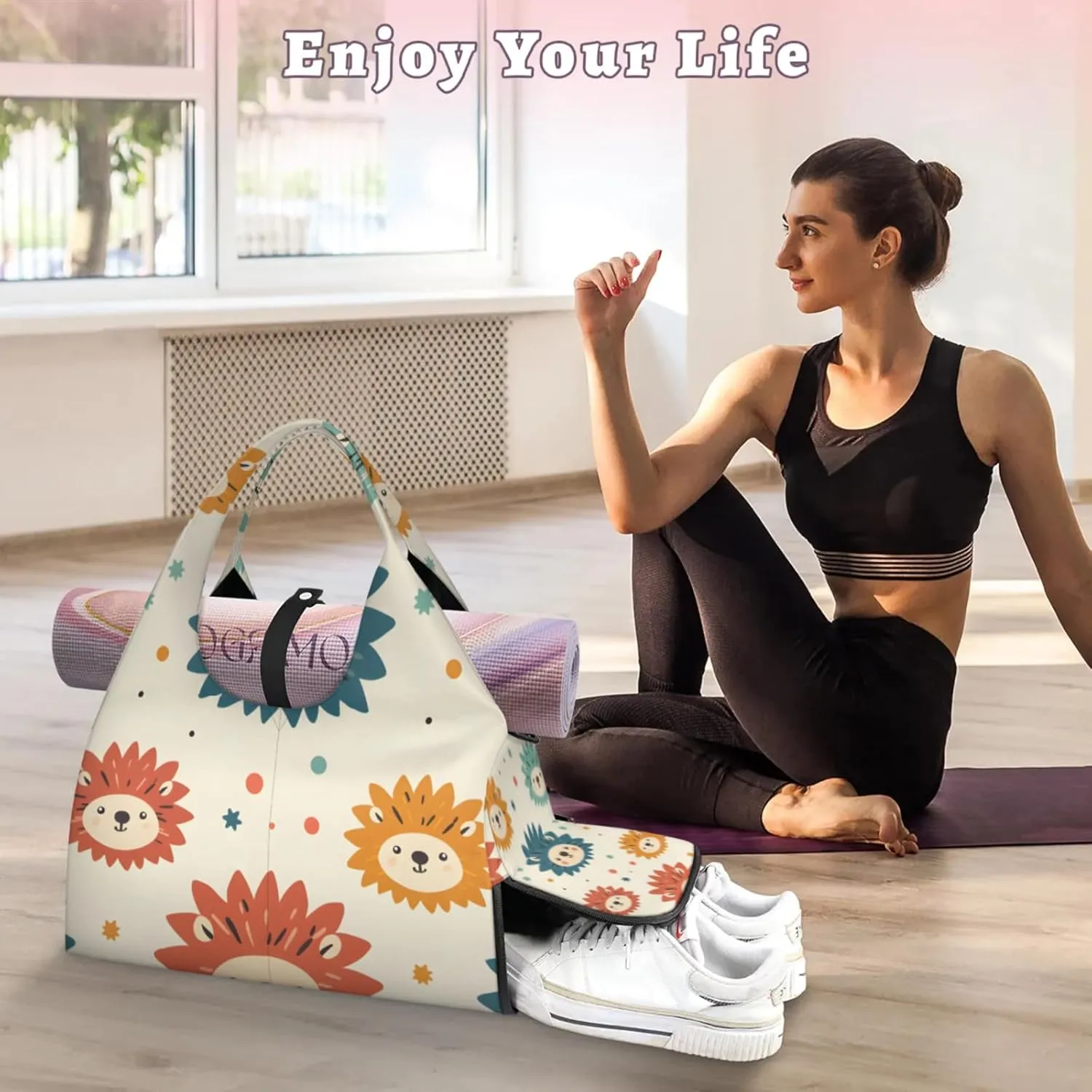 Gym Bag for Women Cartoon Hedgehog Duffel Bag with Shoe Compartment and Yoga Mat Holder Portable Weekender Bags Travel Tote Bags