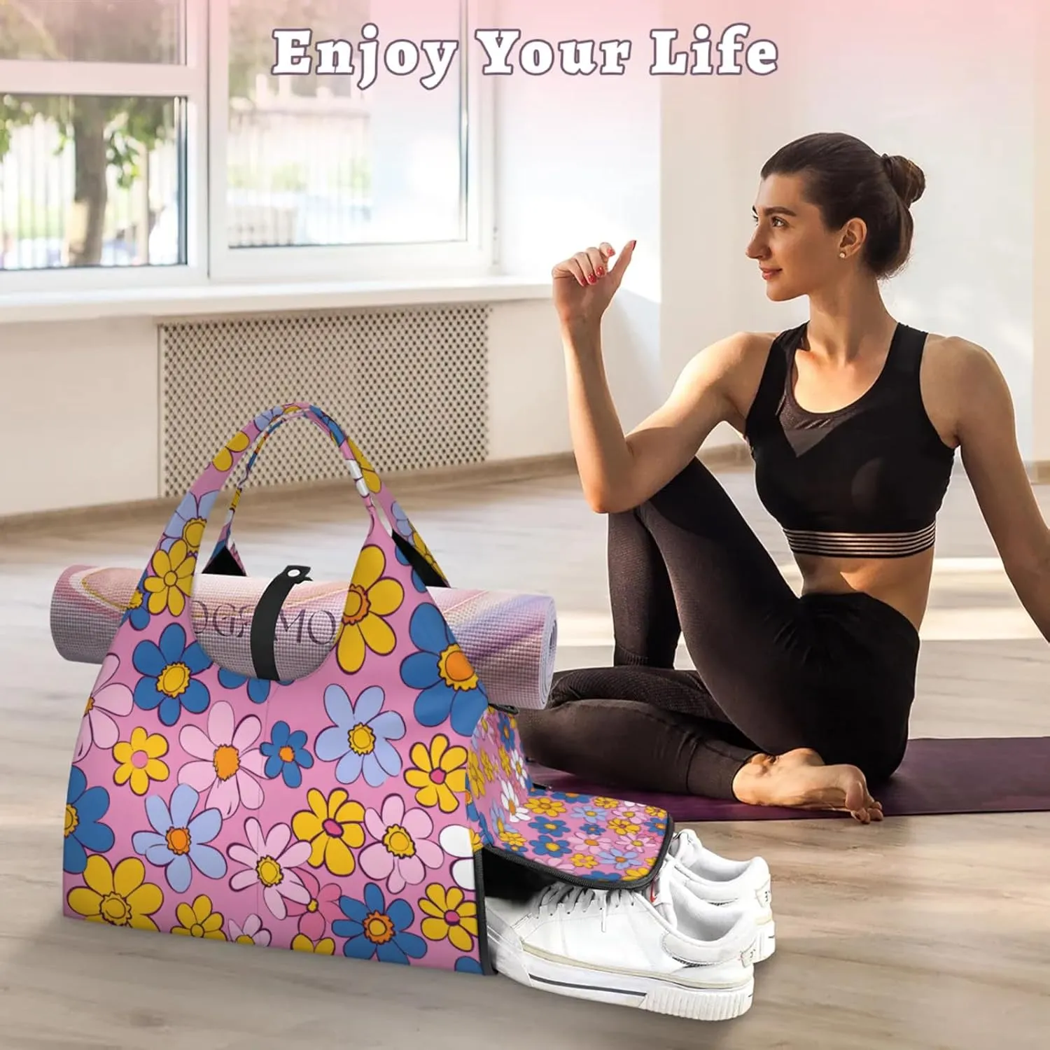 Gym Bag for Women Cute Retro Flower Duffel Bag with Shoe Compartment and Yoga Mat Holder Portable Weekender Bags Travel Tote Bags
