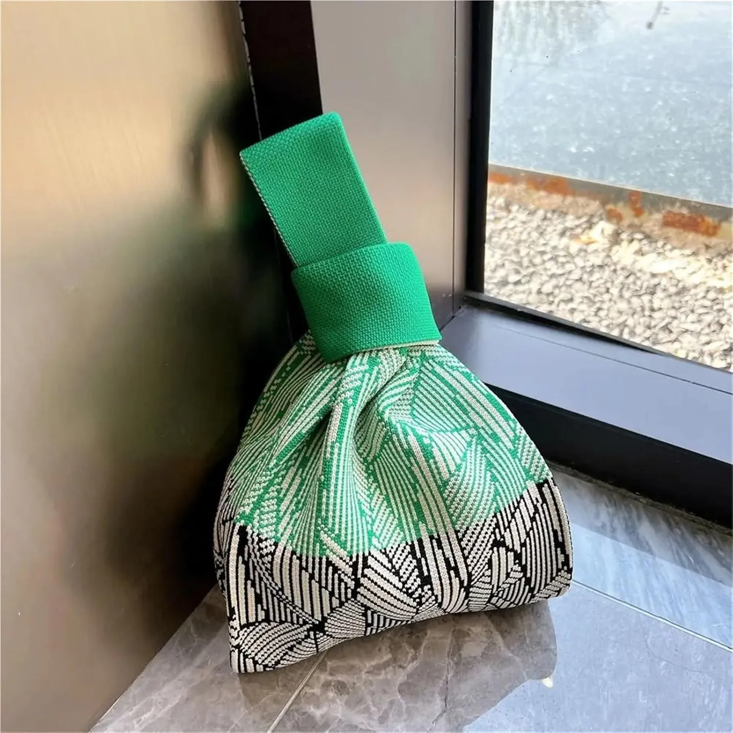 Knot Wrist Bag Handmade Knit Handbag Knot Wrist Bag Reusable Mini Tote Bag Women Girls Shoulder Bag Fashion Shopping Bags
