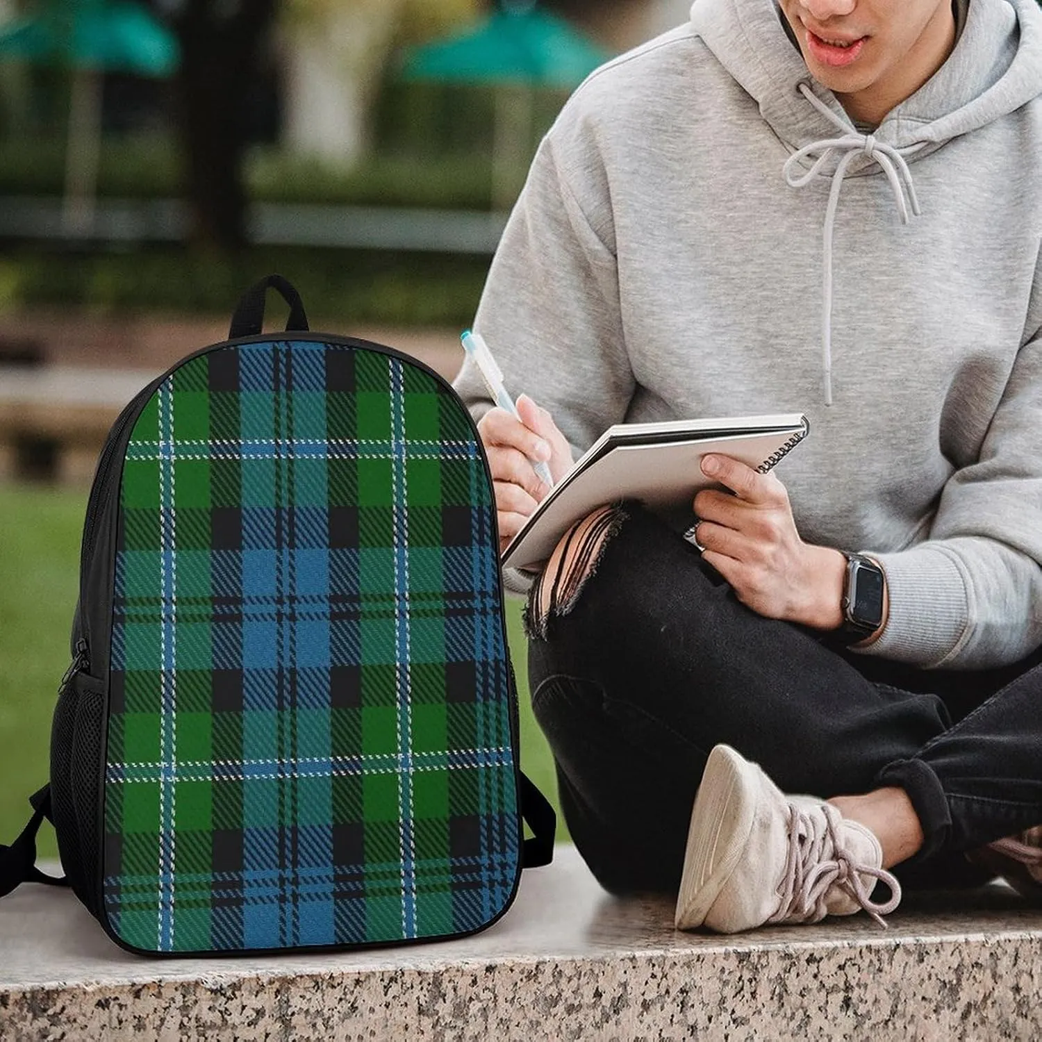 Lyon Clan Family Tartan Backpack Lightweight Waterproof Backpacks Laptop Backpack for Unisex Casual Travel Daypacks Large Capacity