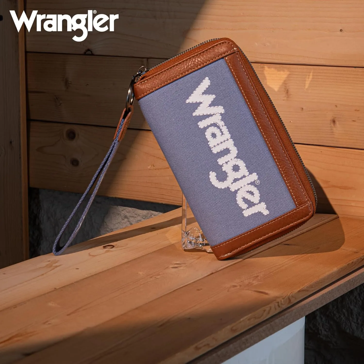 Montana West X Wrangler Classic Logo Wallets Wristlet Purse for Women Vintage Boho Ladies Wallet Coin Purse Two-Tone Credit Card Holder