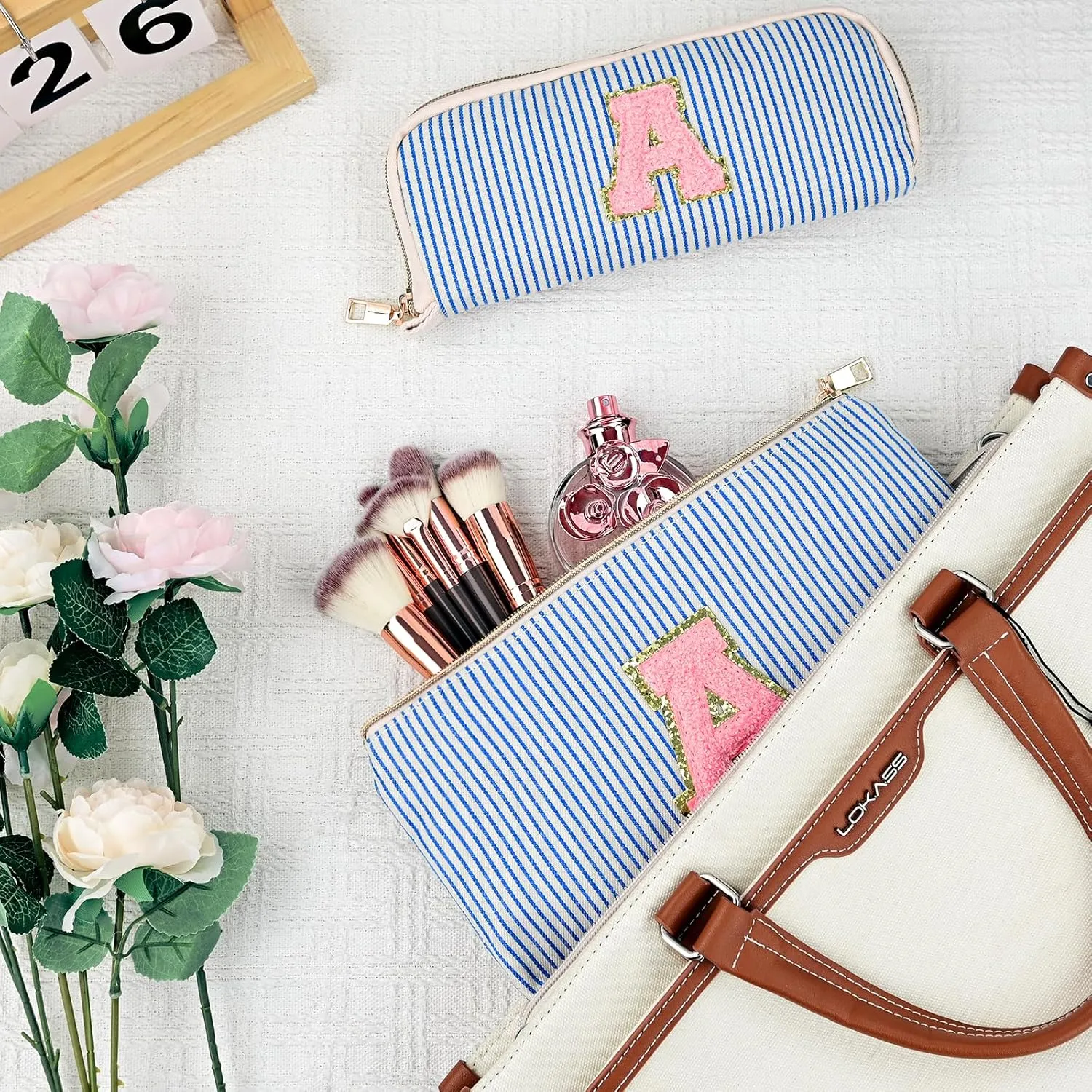 Personalized Initial Cute Pink Cosmetic Bag for Women, Graduation Gifts Makeup Pouch Organizer Bag for Girls 10-14, Travel Toiletry Bag for Her Mom Girlfriend Wife Teacher Birthday Gifts, Blue L