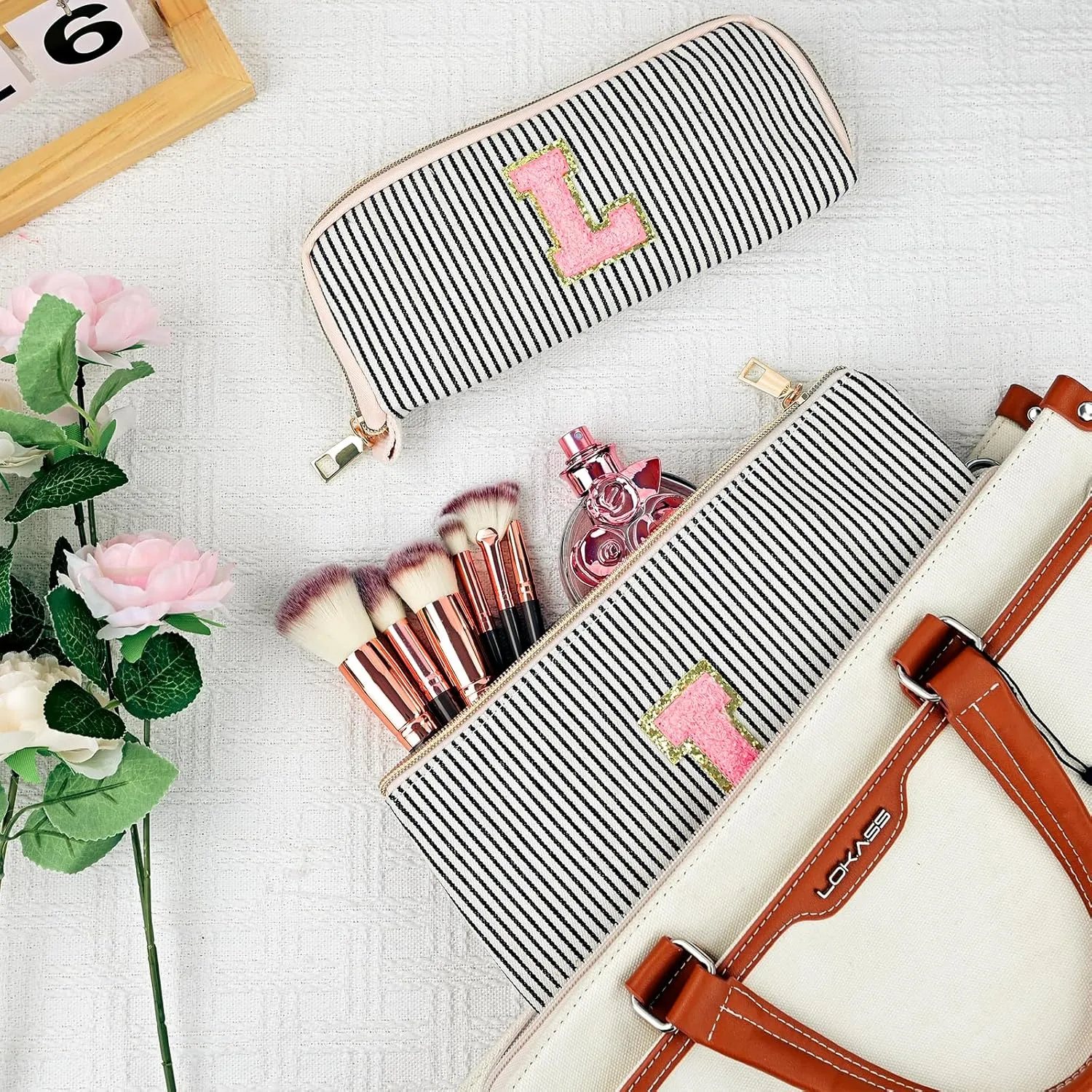 Personalized Initial Cute Pink Cosmetic Bag for Women, Graduation Gifts Makeup Pouch Organizer Bag for Girls 10-14, Travel Toiletry Bag for Her Mom Girlfriend Wife Teacher Birthday Gifts, Leopard A