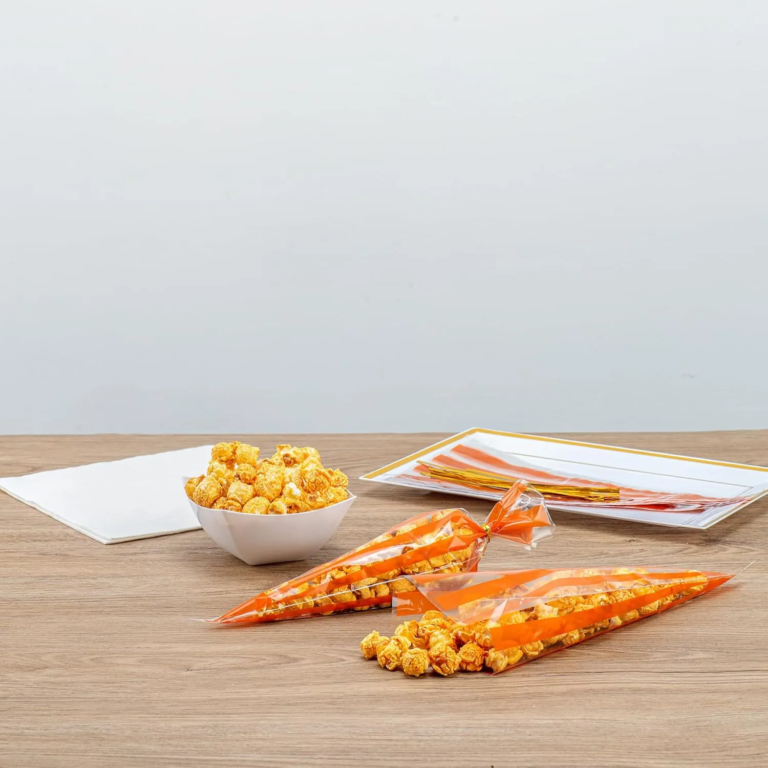 Restaurantware - Bag Tek 5.9 x 11 Inch Candy Bags, 8000 Gusseted Printed Candy Bags - Striped, Twist Ties Sold Separately, Plastic Candy Bags, Heat Sealable, For Holding Candies