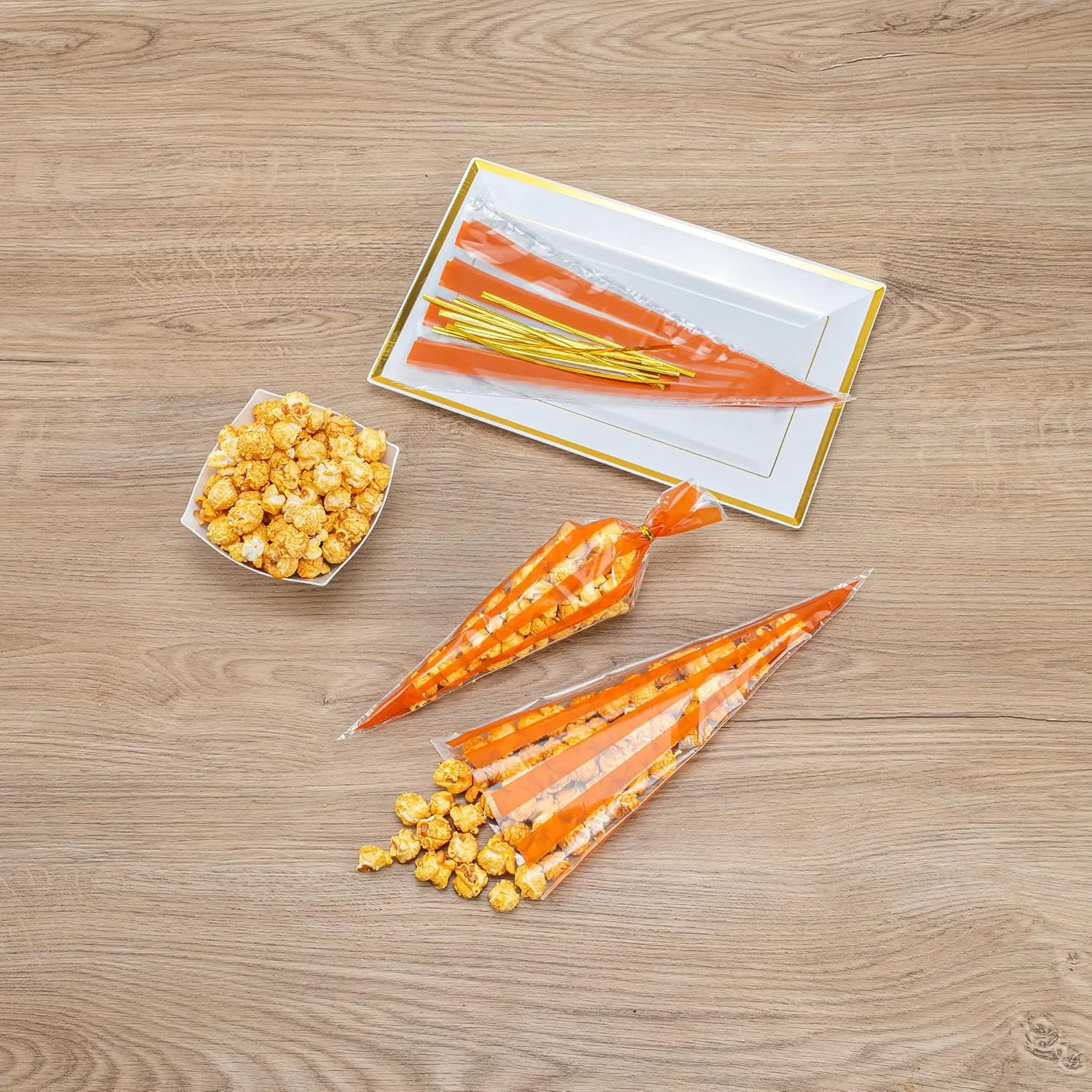 Restaurantware - Bag Tek 5.9 x 11 Inch Candy Bags, 8000 Gusseted Printed Candy Bags - Striped, Twist Ties Sold Separately, Plastic Candy Bags, Heat Sealable, For Holding Candies
