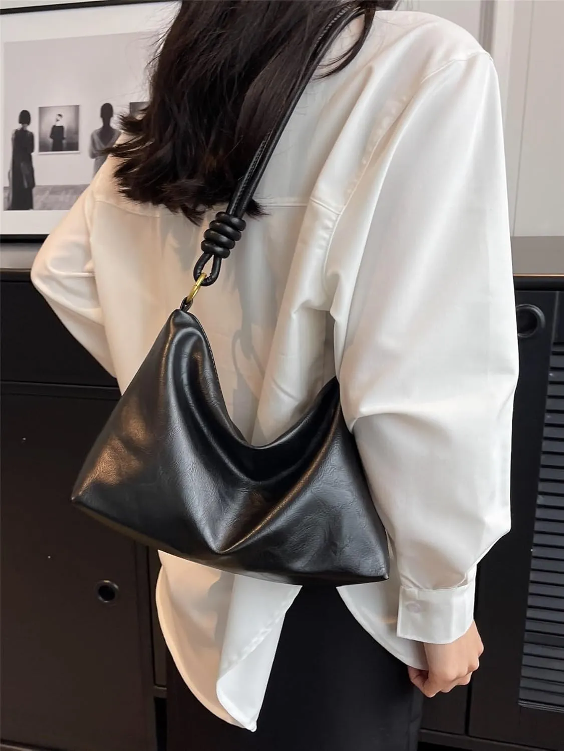 SweatyRocks Women's Minimalist Pu Leather Shoulder Handbag Medium Top Handle Hobo Bag with Zipper