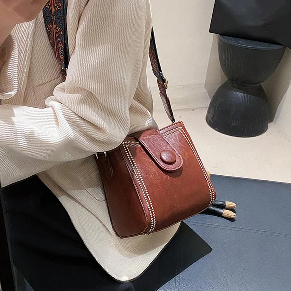Vintage Fashion Bag with Adjustable Wider Shoulder Strap,Women's Vintage Bucket Bags,Retro Water Bucket Shoulder Bag