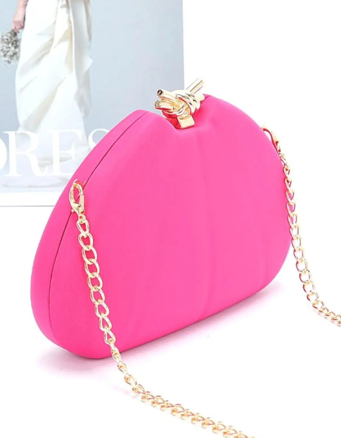 Vintage Satin Iconic Box Clutch Swing Bag Evening Bag for Women with Gold Chain Formal Wedding Bridal Purse Party Handbag