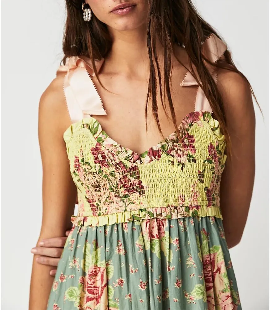 Women Floral Maxi Dress Sleeveless Tie Shoulder Bohemian Flowy Smocked Dresses Casual Summer Sundress with Pockets
