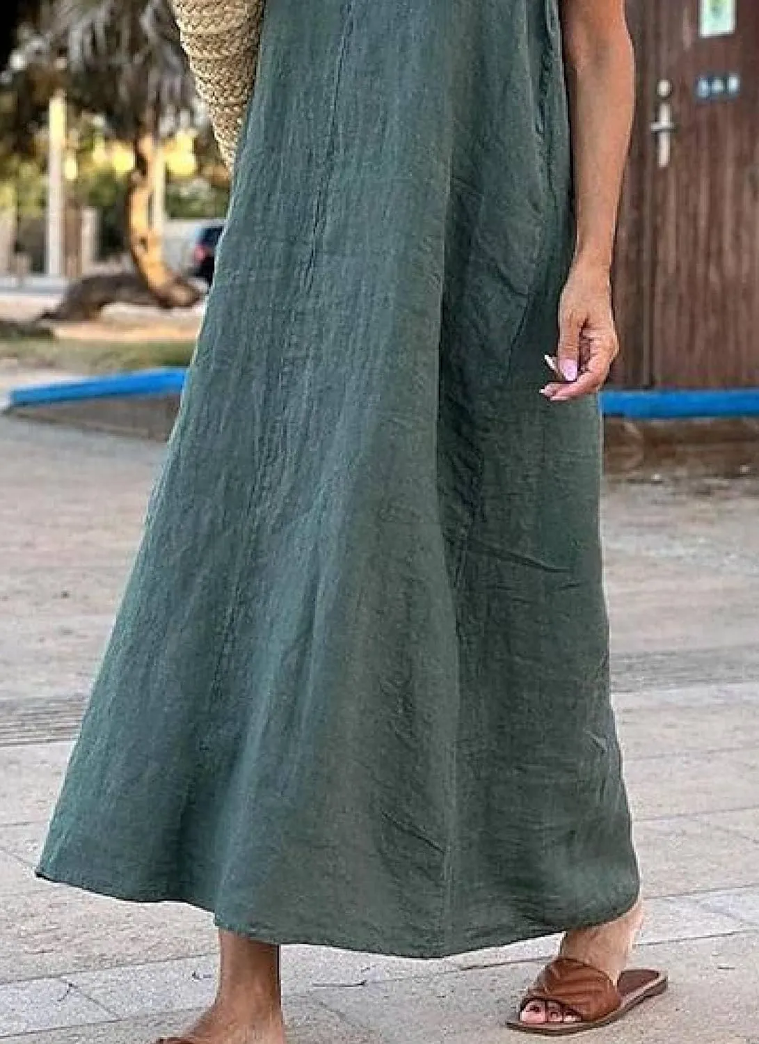 Women's 2025 Summer Elegant V-Neck Sleeveless Maxi Dresses Baggy Plain Loose Silhouette Causal Beach Outing Shift Dress