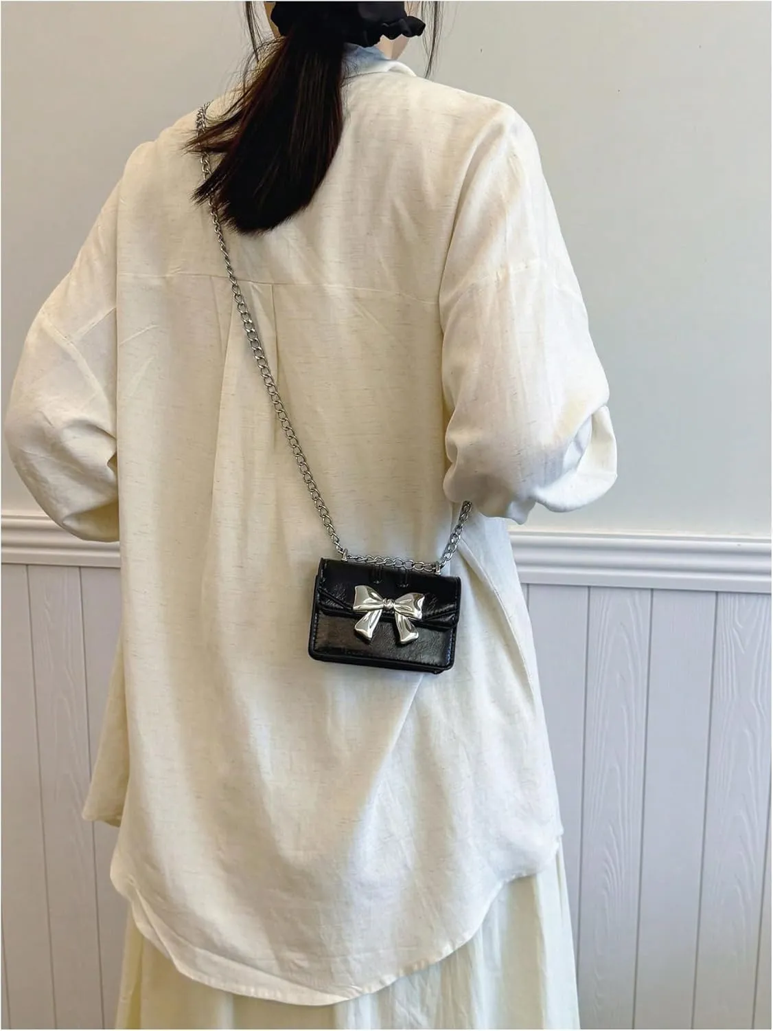 Women's Bow Knot Chain Cross Body Handbag Flap Mini Squared Shoulder Bags