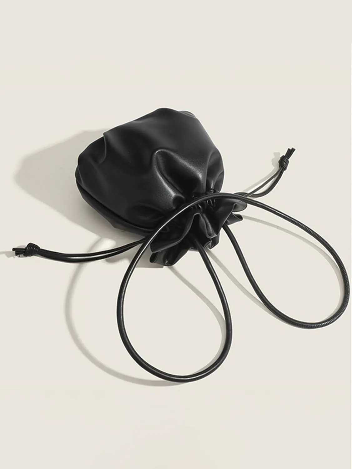 Women's Pleated Clutch Y2K Hobo Bucket Bags Ruched PU Leather Underarm Purse Shoulder Crossbody Handbags With Strap