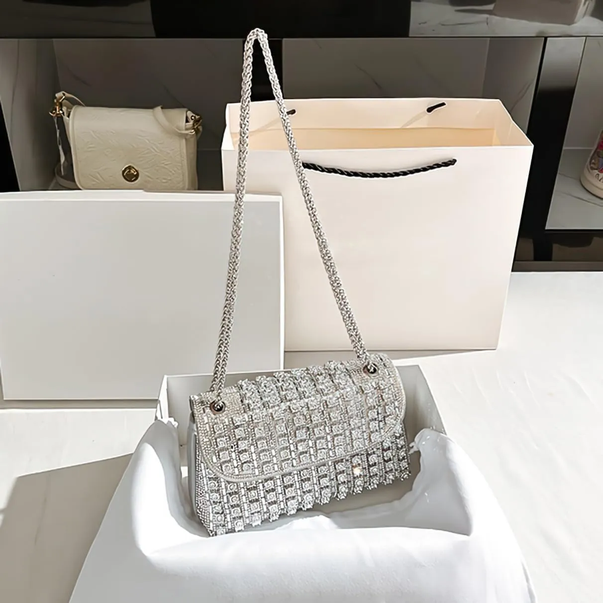Women's Rhinestone Decorated Evening Bag, Sparkly Clutch Handbag Crossbody Bag with Chain, Sparkly Evening Bags