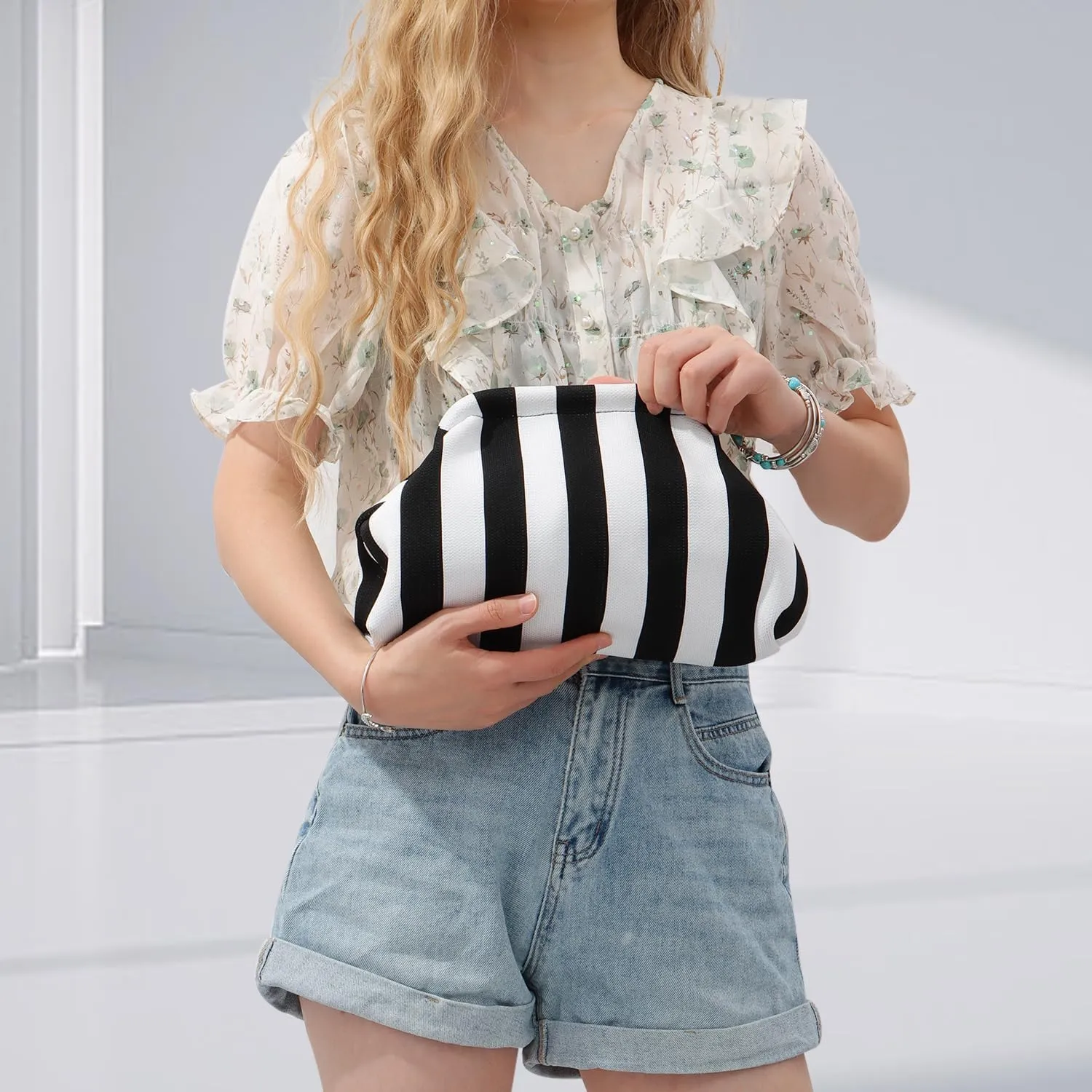 Women's Summer Beach Clutch Purses Colorblock Woven Crochet Handbags Dumpling Clutch Small Purse Casual Womens Clutch