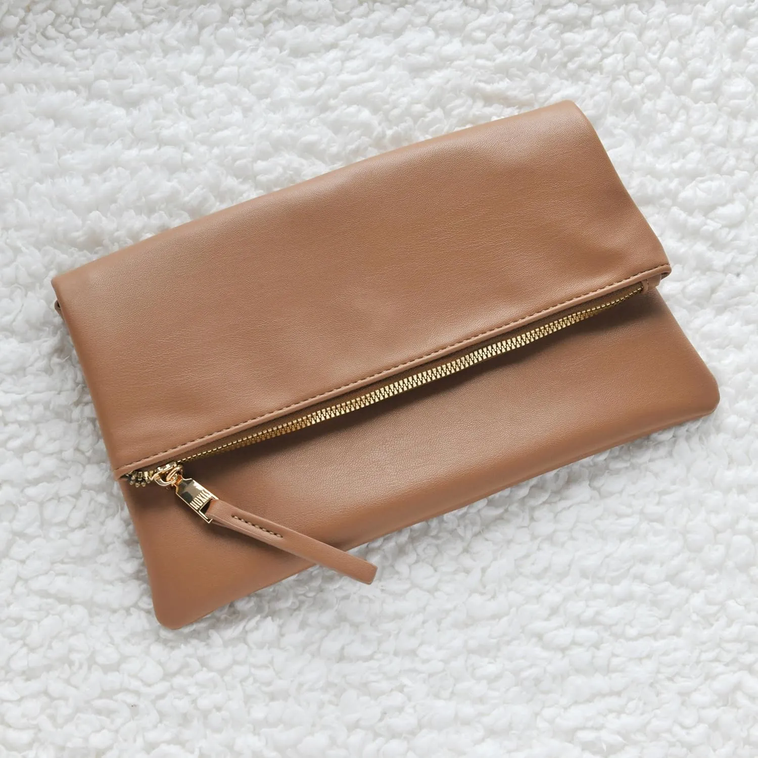 Women's Zipper Foldover Clutch Vegan Leather Envelope Cross body Bag with Chain Strap (Nude)