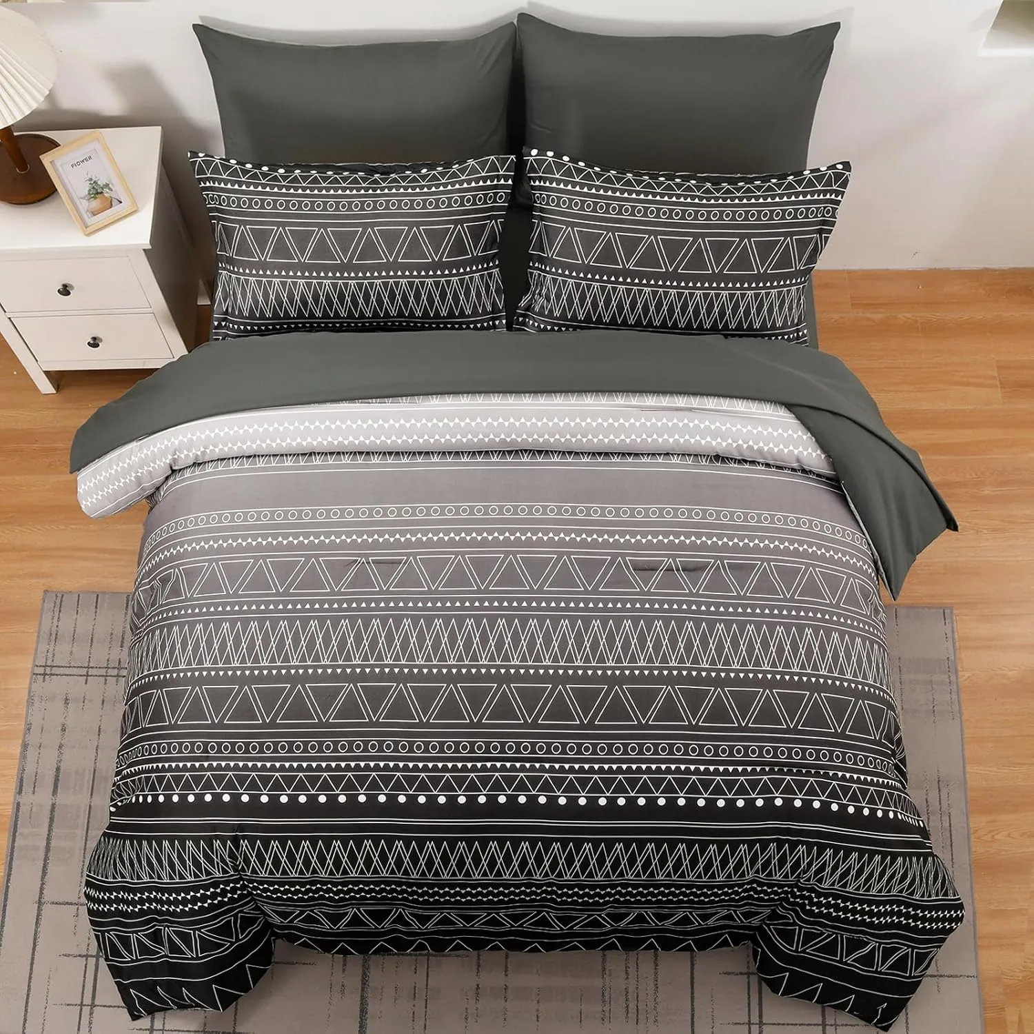 WONGS BEDDING Boho Black Grey Comforter Set Queen Size 7 Piece Stripe Gradient Bed in a Bag Bedding Set for All Seasons Reversible Soft Microfiber Comforter with Sheets, Pillowcases & Shams