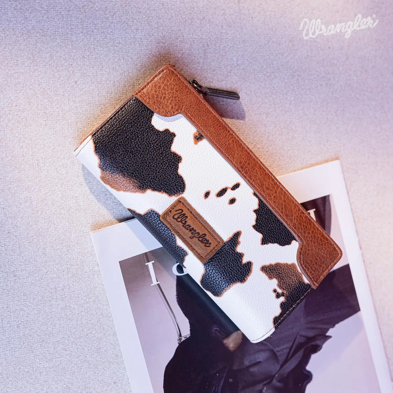Wrangler Cow Print Wallets Womens Bifold Credit Card Wallet Women's Wallets, Card Cases & Money Organizers Brown Wallet for Women Ladies Female Cash Wallett with Smooth Zipper