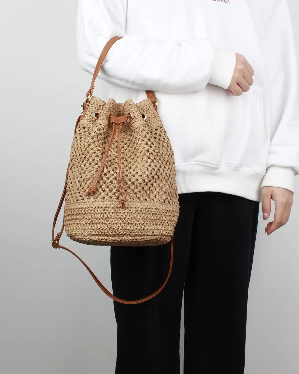 ZLM BAG US Straw Drawstring Bucket Bag Summer Crochet Tote Purse Pu Leather Strap Crossbody Shoulder Bag